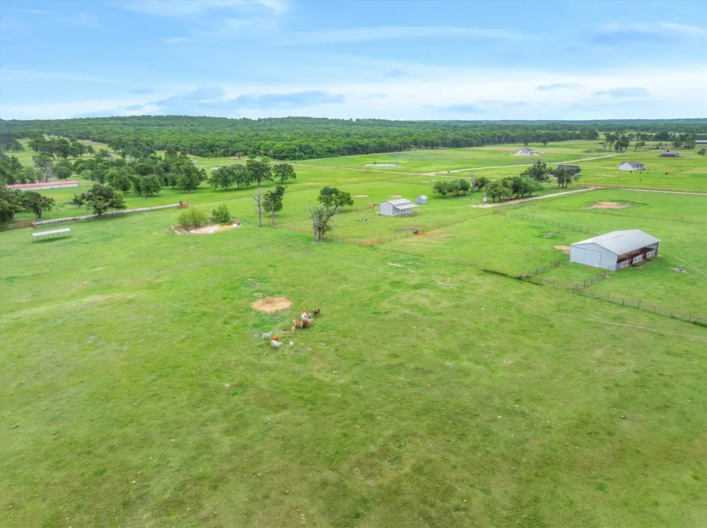 10266 County Road 1200 Athens, TX 75751