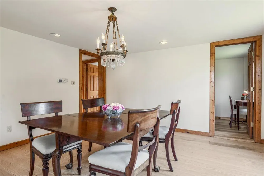19196 Cleveland Avenue Galien, MI 49113