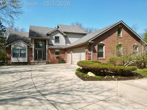 2757 Tipsico Lake Road