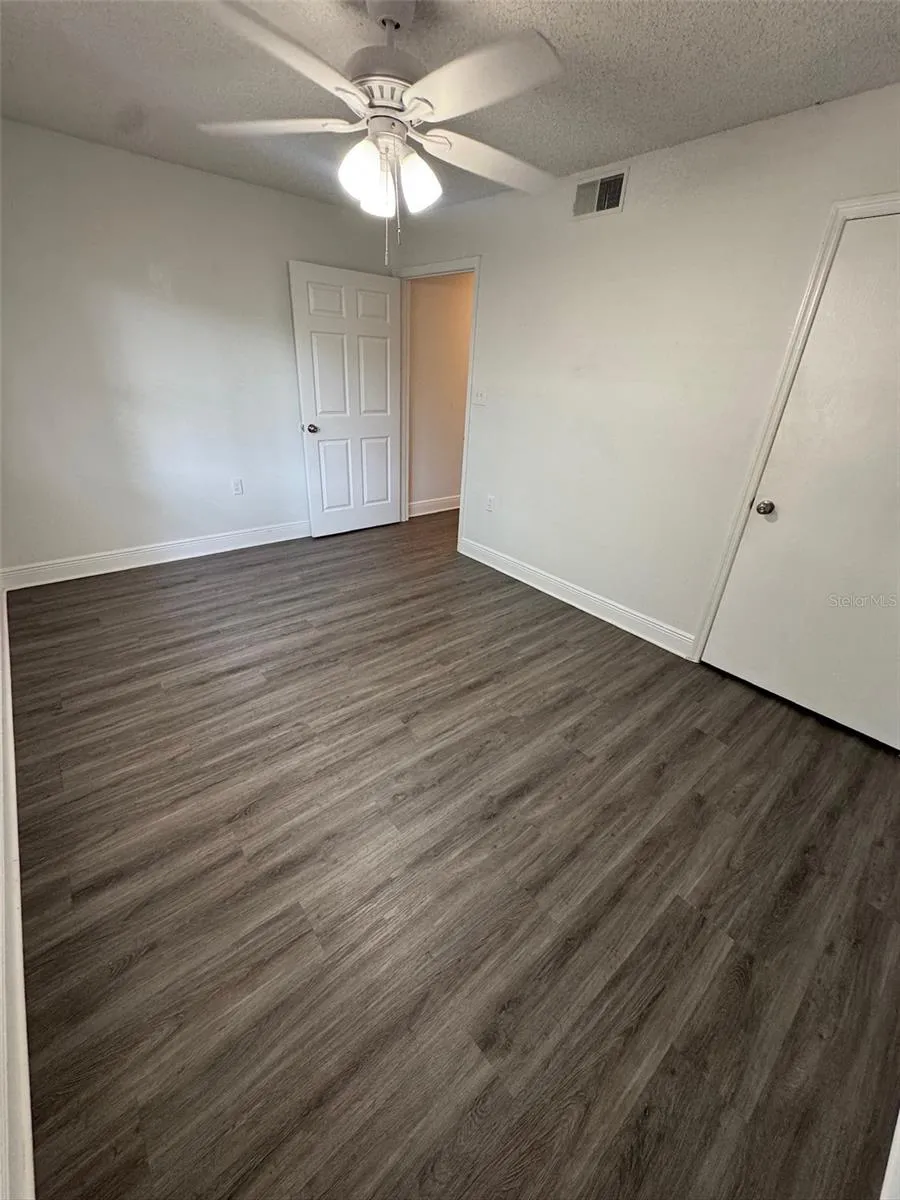 1197-1197 BENTLEY ROAD #3 Leesburg, FL 34748