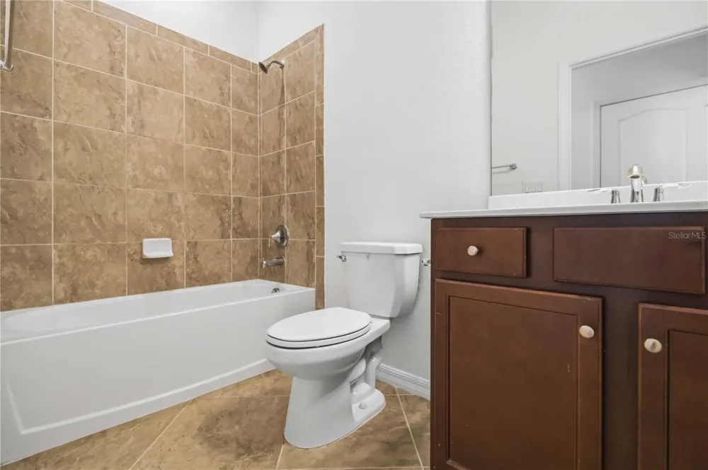 19345 CRUISE DRIVE Venice, FL 34292