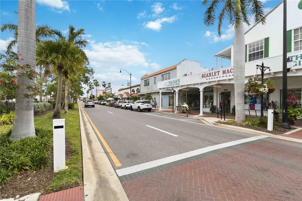 19345 CRUISE DRIVE Venice, FL 34292