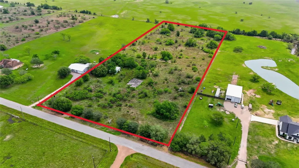 14433 Tierra Grande Drive Needville, TX 77461