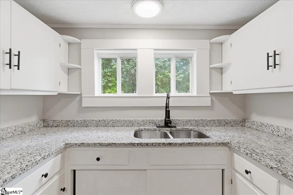 4 Mcgee Street Belton, SC 29627