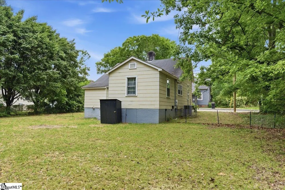 4 Mcgee Street Belton, SC 29627