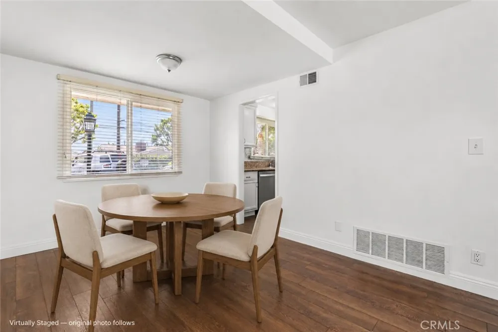1741 Tustin Costa Mesa, CA 92627