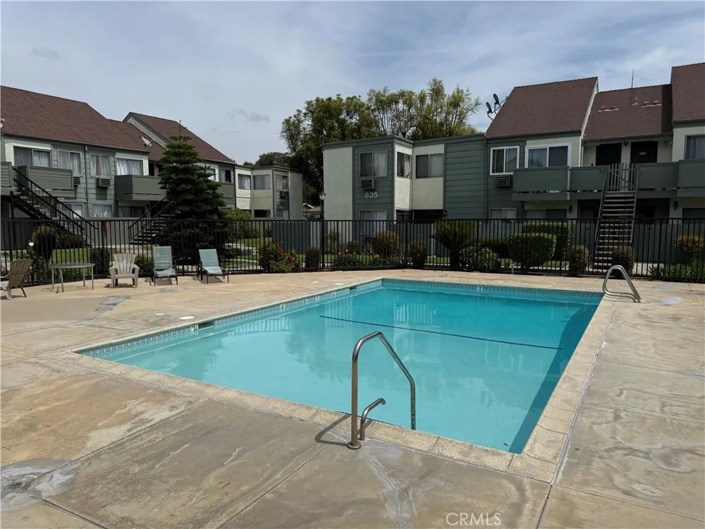 619 Bristol #23 Santa Ana, CA 92703