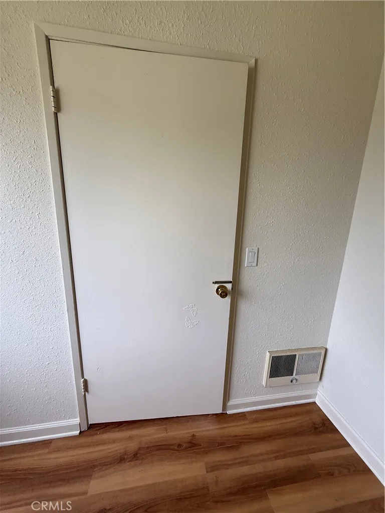 619 Bristol #23 Santa Ana, CA 92703