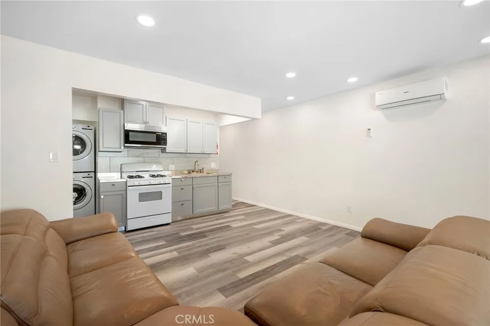 614 4th Street Montebello, CA 90640