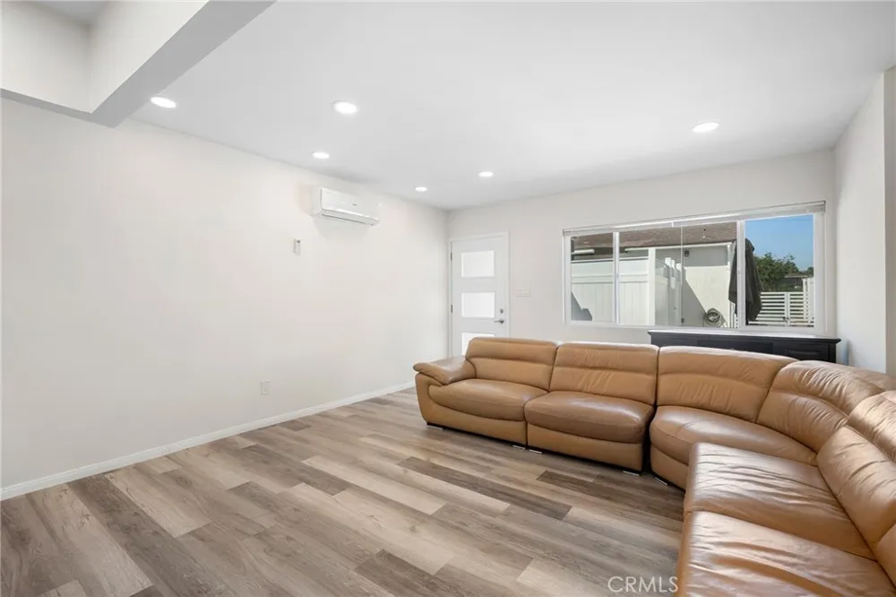 614 4th Street Montebello, CA 90640