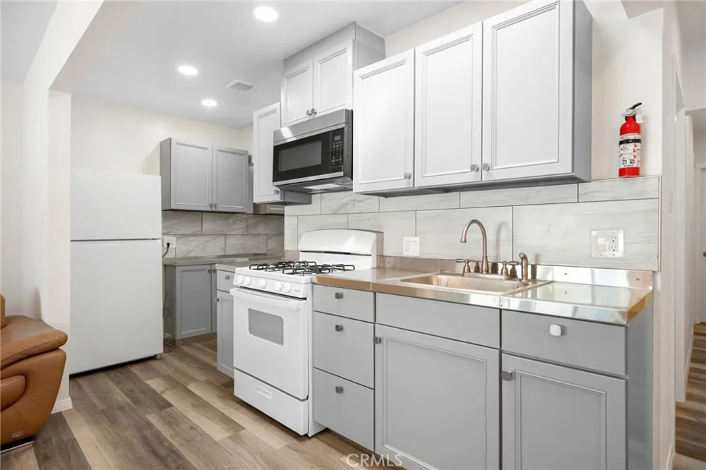 614 4th Street Montebello, CA 90640