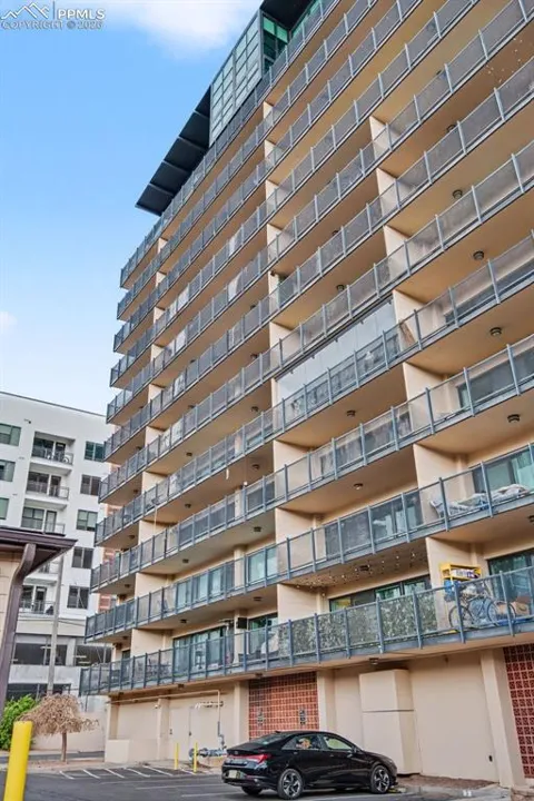 417 E Kiowa Street #903