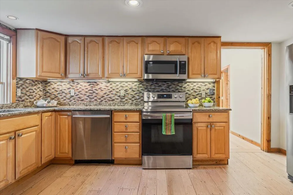 19196 Cleveland Avenue Galien Township, MI 49113