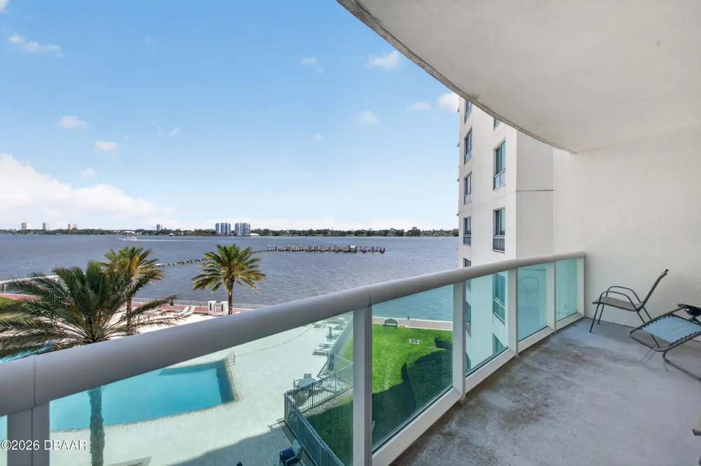 231 Riverside Drive #404 Holly Hill, FL 32117