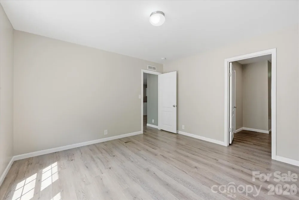 106 Central Avenue Swannanoa, NC 28778