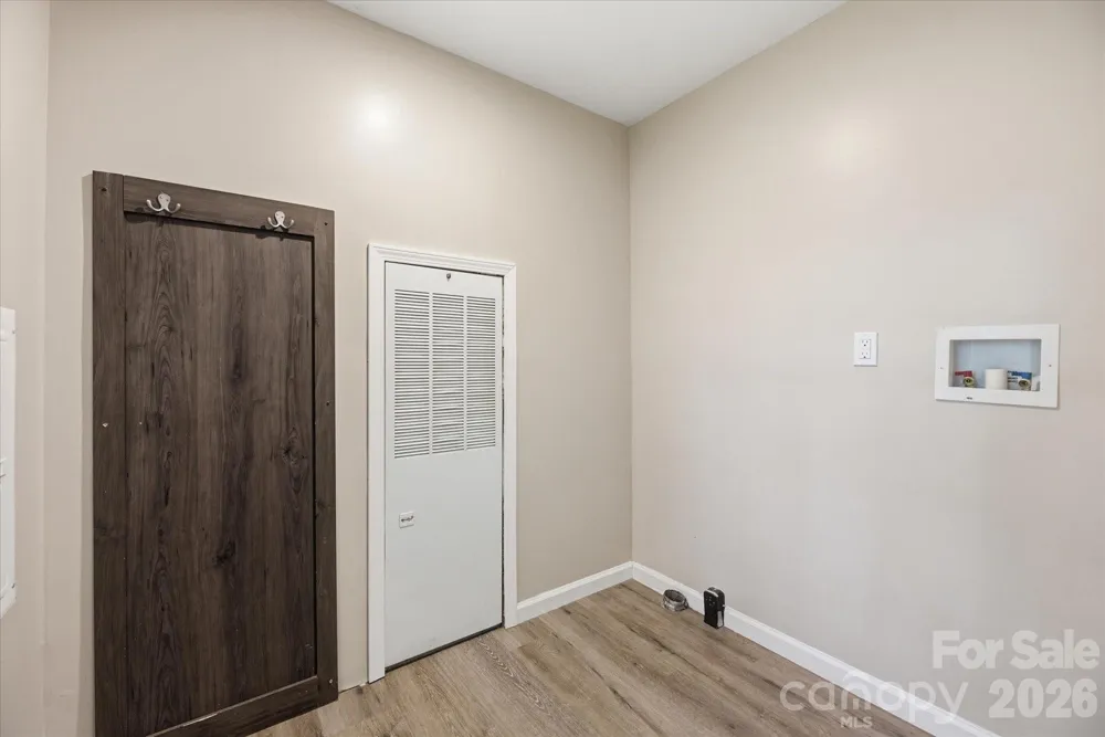 106 Central Avenue Swannanoa, NC 28778