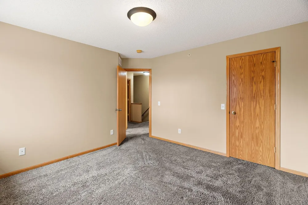 208 E Orchard Street Belle Plaine, MN 56011
