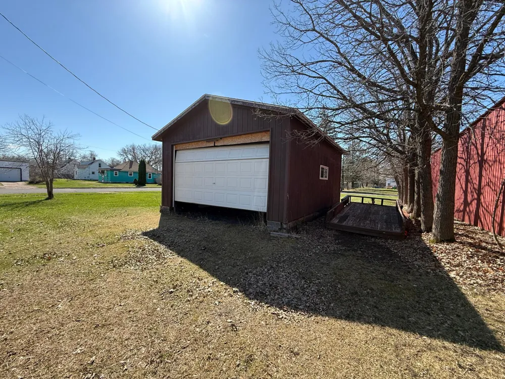 126 E Hibbing Avenue Keewatin, MN 55753