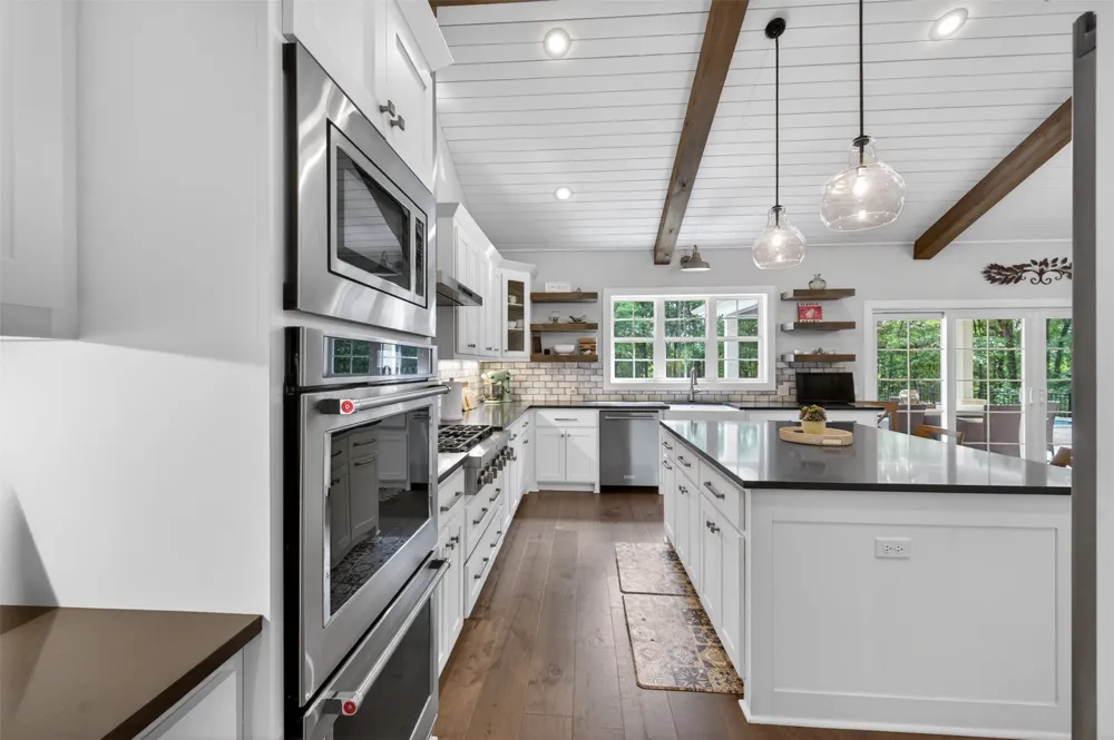 4747 Stonebridge Lane Athens, TX 75751
