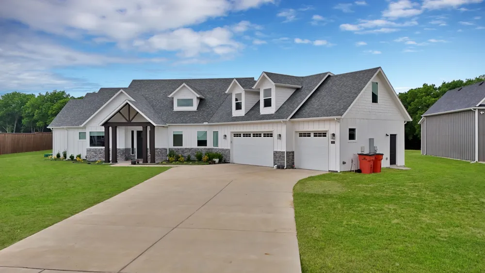 2223 Providence Way Nevada, TX 75173