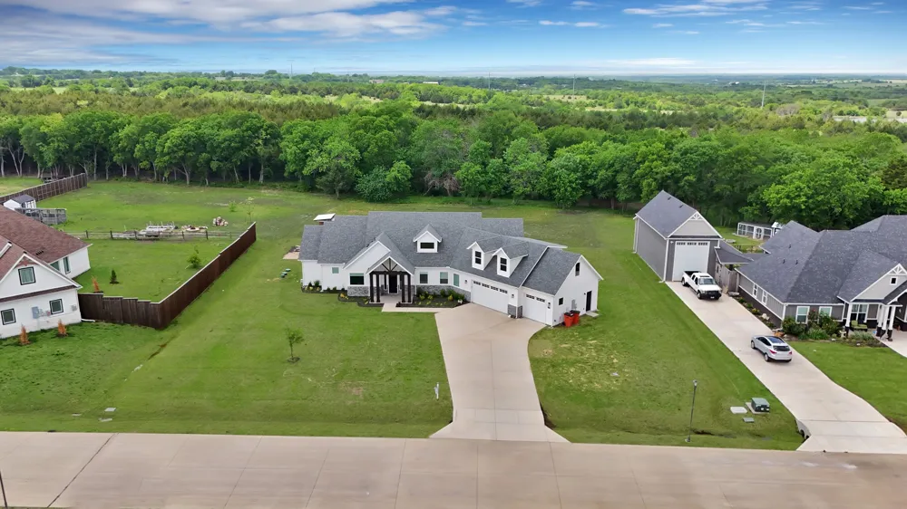2223 Providence Way Nevada, TX 75173