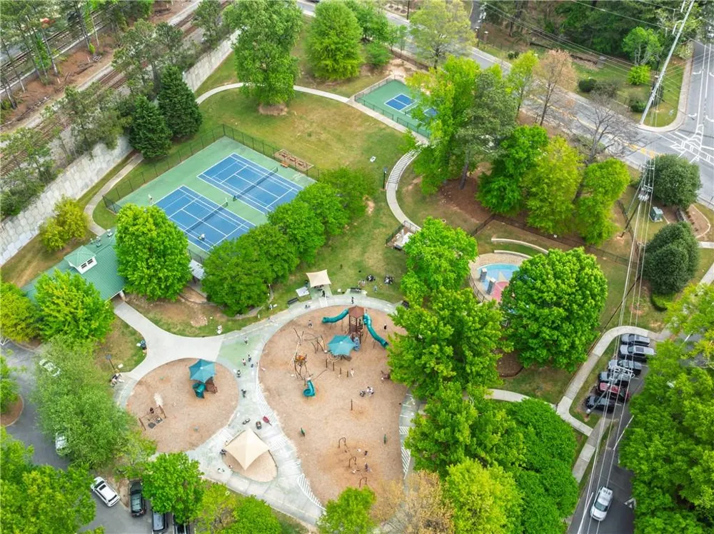 1607 Wayland Circle NE Brookhaven, GA 30319