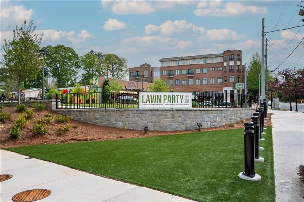 1607 Wayland Circle NE Brookhaven, GA 30319