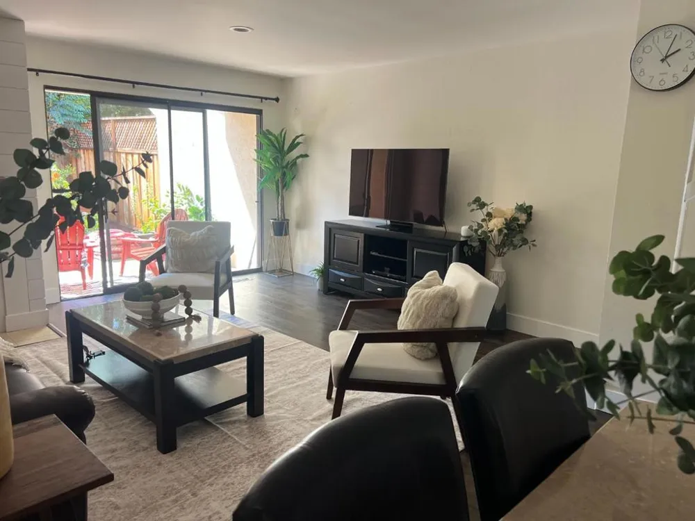260 W. Dunne Avenue #18 Morgan Hill, CA 95037