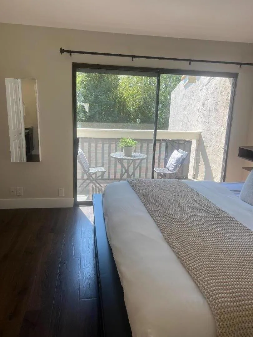 260 W. Dunne Avenue #18 Morgan Hill, CA 95037