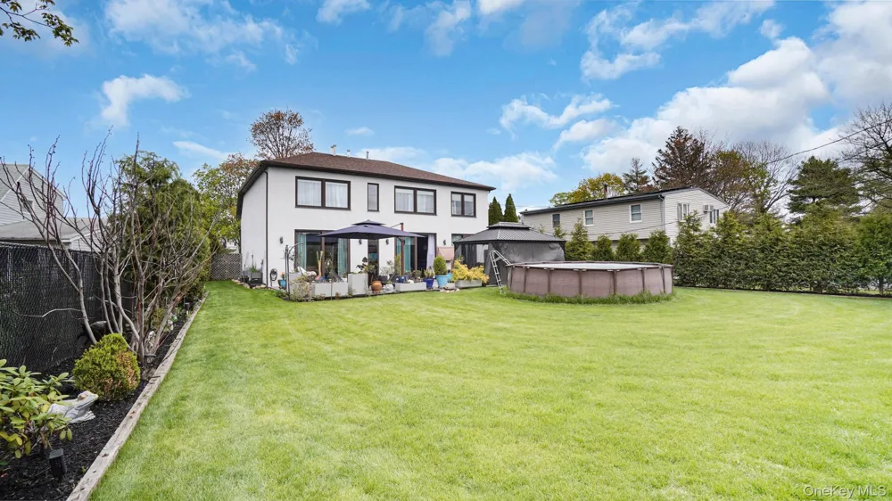 316 Acre Lane Hicksville, NY 11801