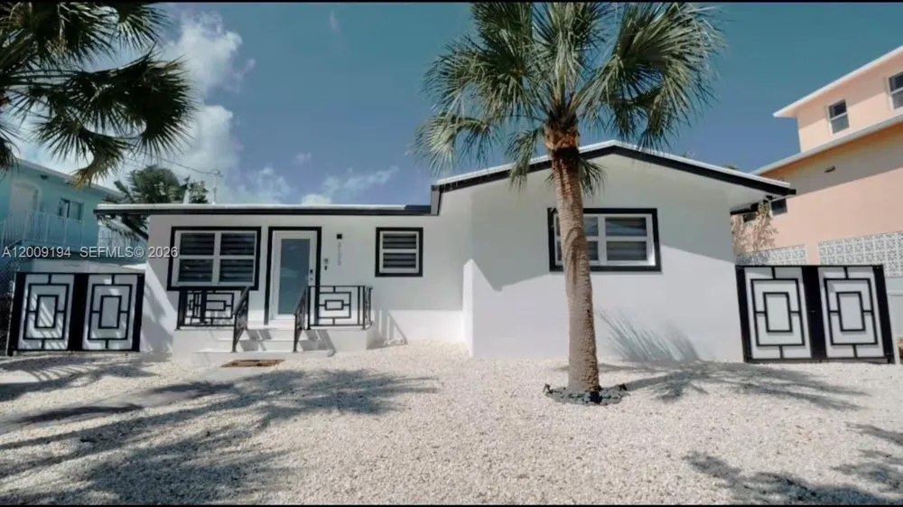 2133 Yellowtail Dr Marathon, FL 33050