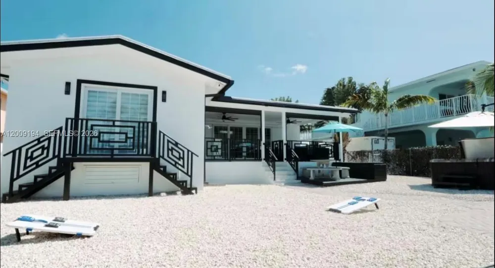 2133 Yellowtail Dr Marathon, FL 33050