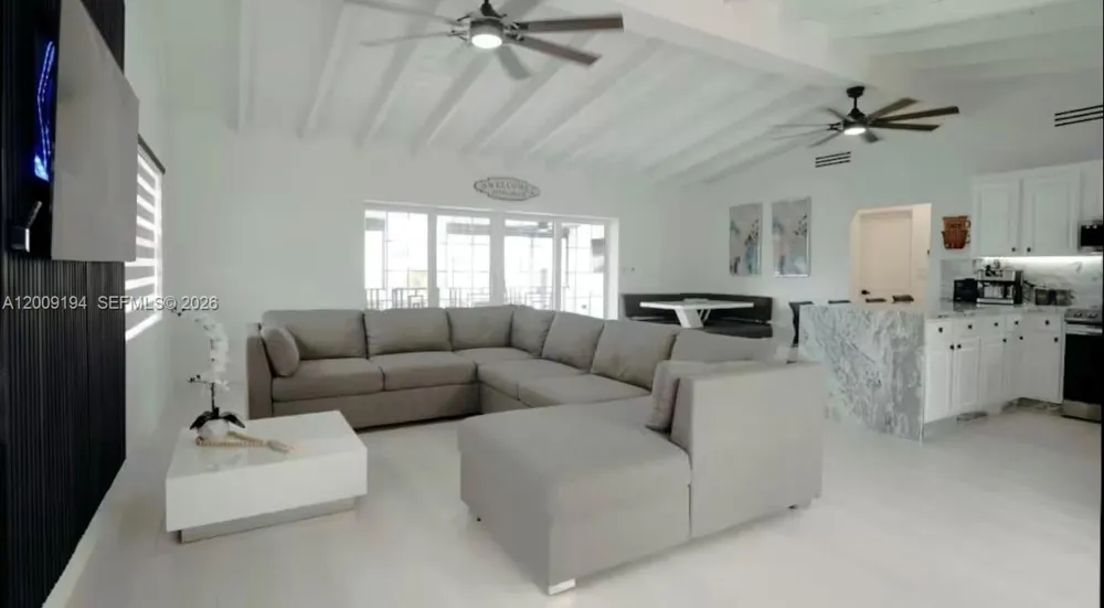 2133 Yellowtail Dr Marathon, FL 33050