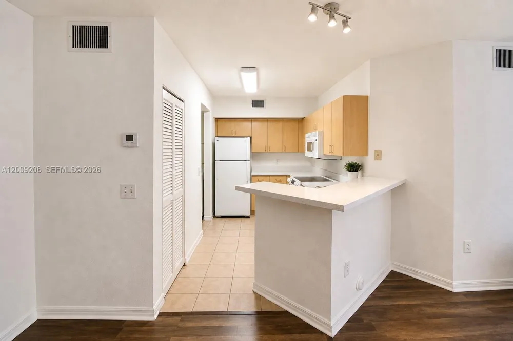 1002 Belmont Ln #1002 North Lauderdale, FL 33068