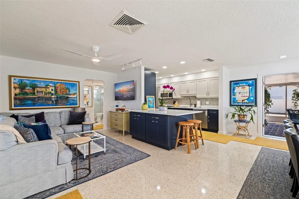 3038 58TH STREET S Gulfport, FL 33707