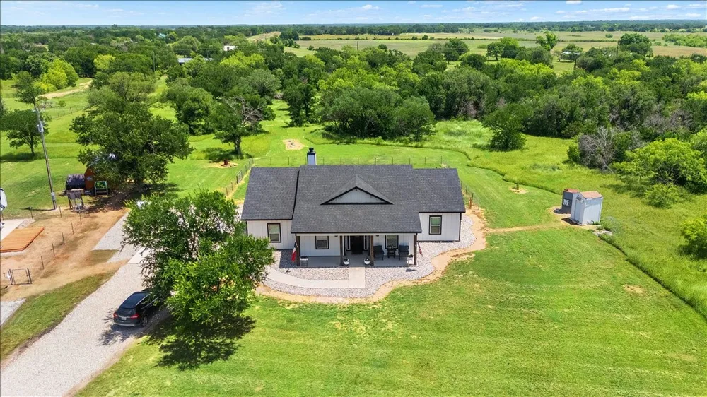 932 Fm 3137 Palo Pinto, TX 76484