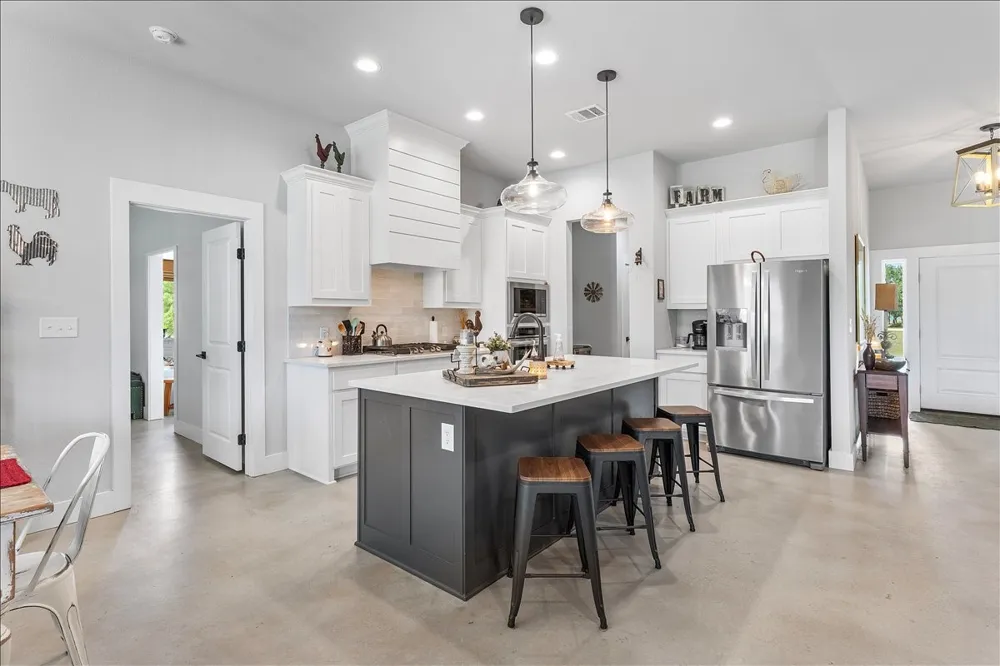932 Fm 3137 Palo Pinto, TX 76484