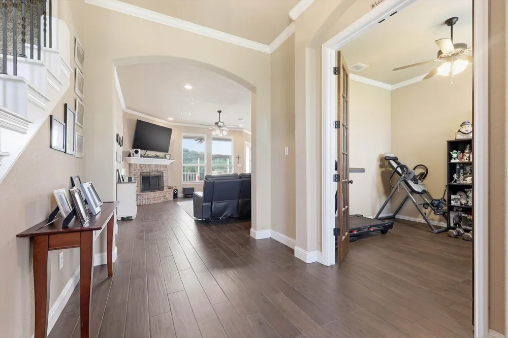 160 Kelly Drive Waxahachie, TX 75167