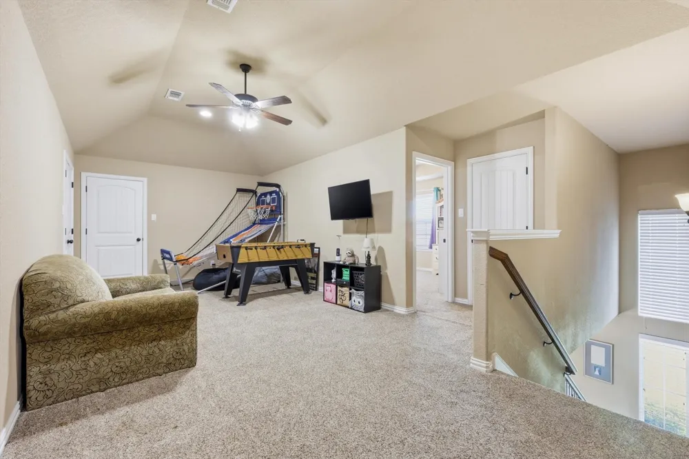 160 Kelly Drive Waxahachie, TX 75167