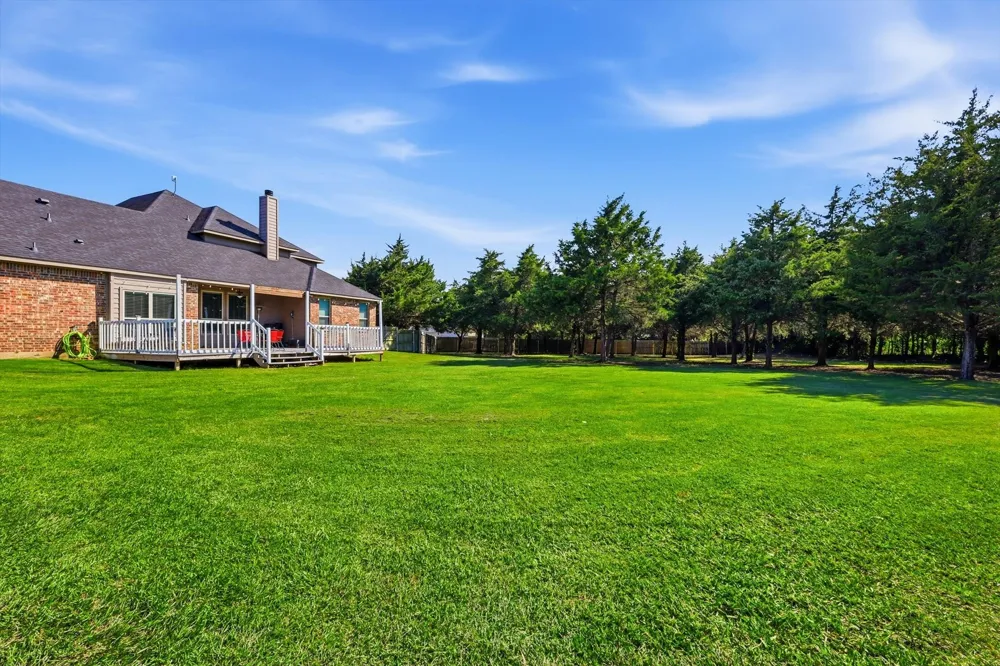 160 Kelly Drive Waxahachie, TX 75167