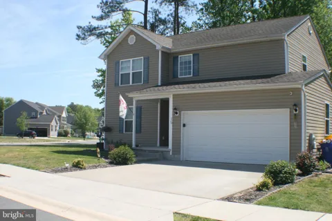 15 BLAZING STAR COURT
