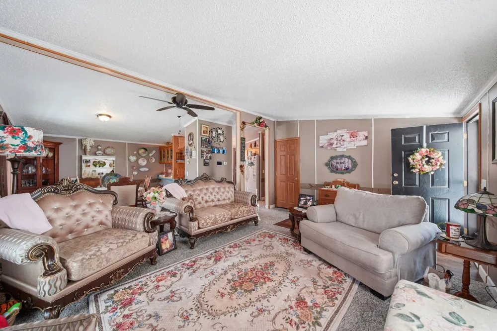 953 Savannah River Drive Adrian, MI 49221