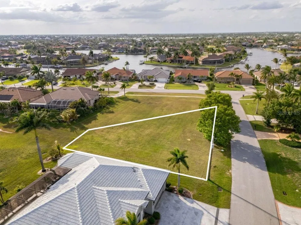 3707 BORDEAUX DRIVE Punta Gorda, FL 33950