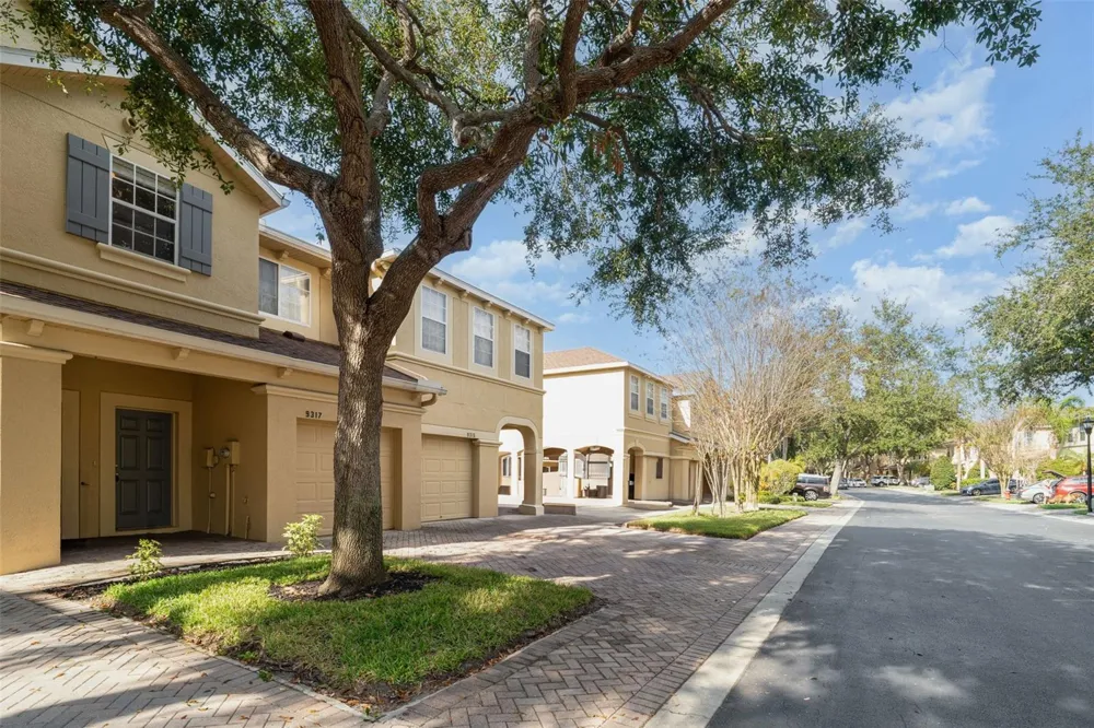 9317 STONE RIVER PLACE Riverview, FL 33578