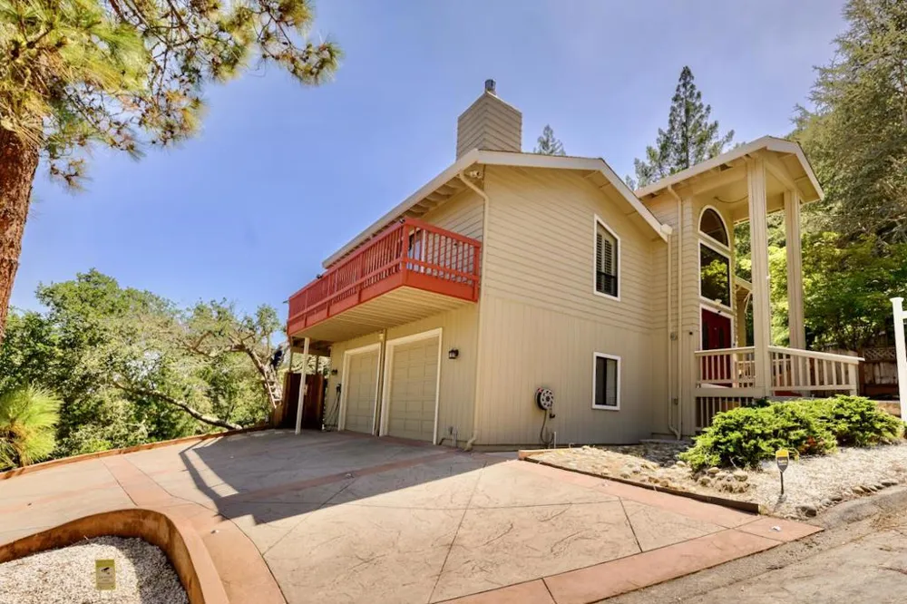 205 Blueberry Drive Scotts Valley, CA 95066