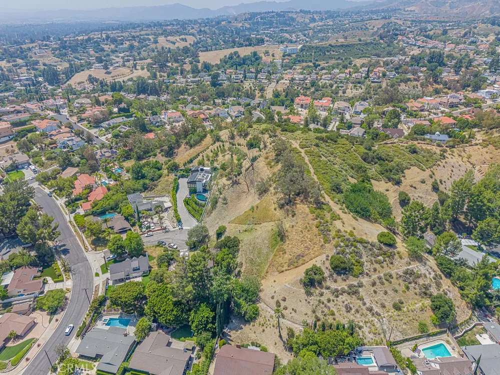 12025 Adrian Place Granada Hills, CA 91344
