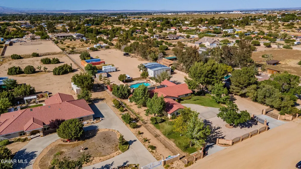 2257 W Avenue N8 Palmdale, CA 93551