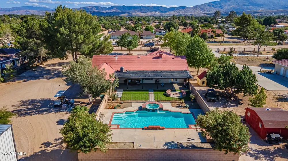 2257 W Avenue N8 Palmdale, CA 93551