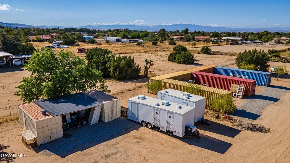 2257 W Avenue N8 Palmdale, CA 93551
