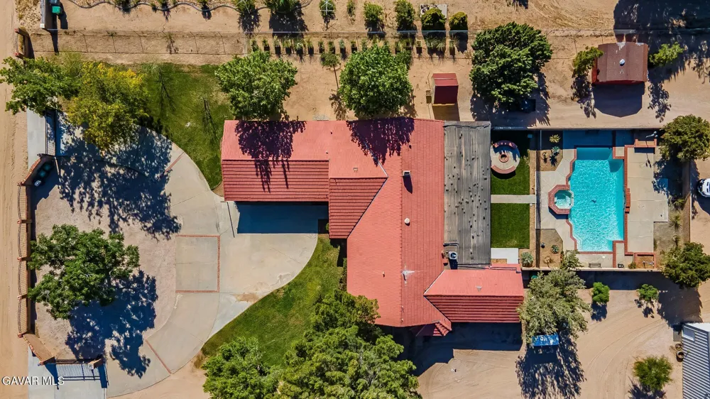 2257 W Avenue N8 Palmdale, CA 93551